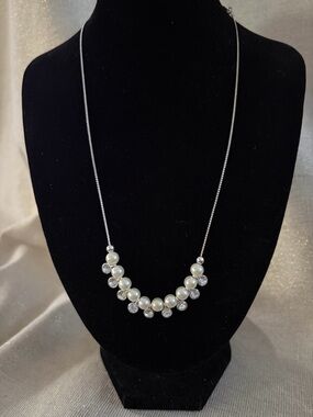 SAQ/Avon Classic Pearl and Crystal Necklace - Silver Tone
